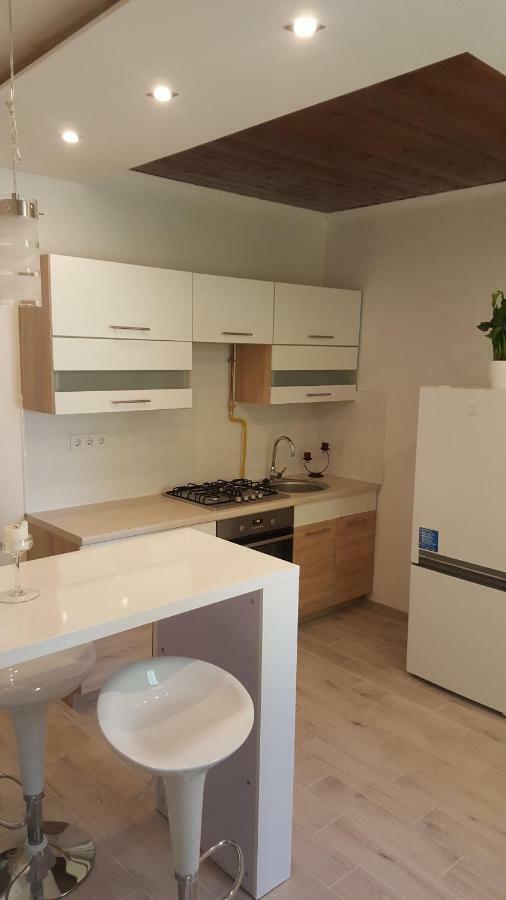 Gutenberg Utca Apartman Szeged Esterno foto
