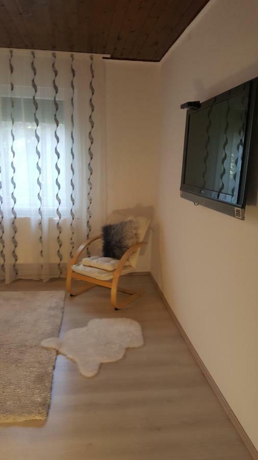 Gutenberg Utca Apartman Szeged Esterno foto