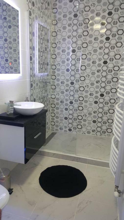 Gutenberg Utca Apartman Szeged Esterno foto